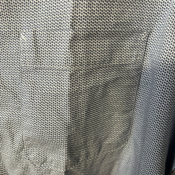 A Tommy Hilfiger dress shirt in XL / 34-35 / neck 17.5 - Picture 6 of 9